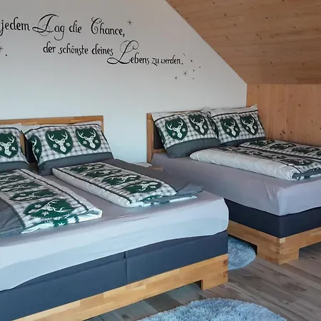 Almferienhaus Russmann Frantschach-Sankt Gertraud