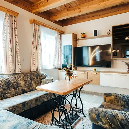 Almferienhaus Russmann *